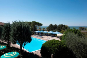 Hotels in Passignano Sul Trasimeno